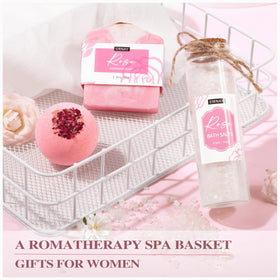 Complete pampering kit from EIRNAY Spa Gift Box for women