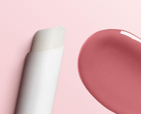 COVERGIRL Outlast All-Day Lip Color 950 Deep Warm side view