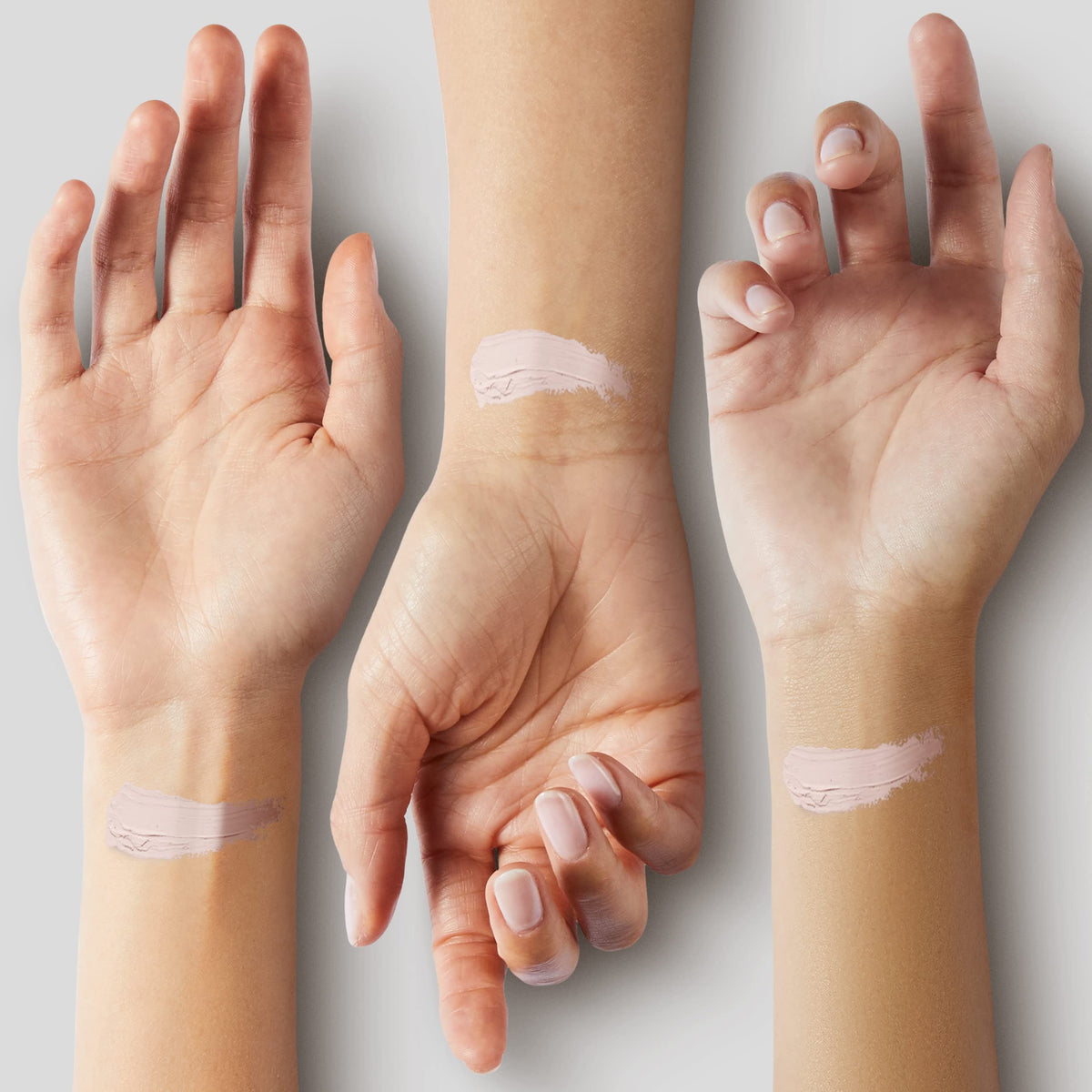 COVERGIRL Smoothers BB Cream application on face