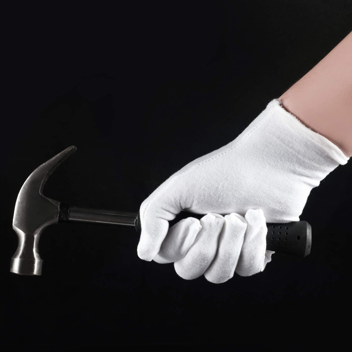 COYAHO gloves displayed in packaging