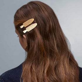 Cptots hair clips showcasing versatility for different hairstyles