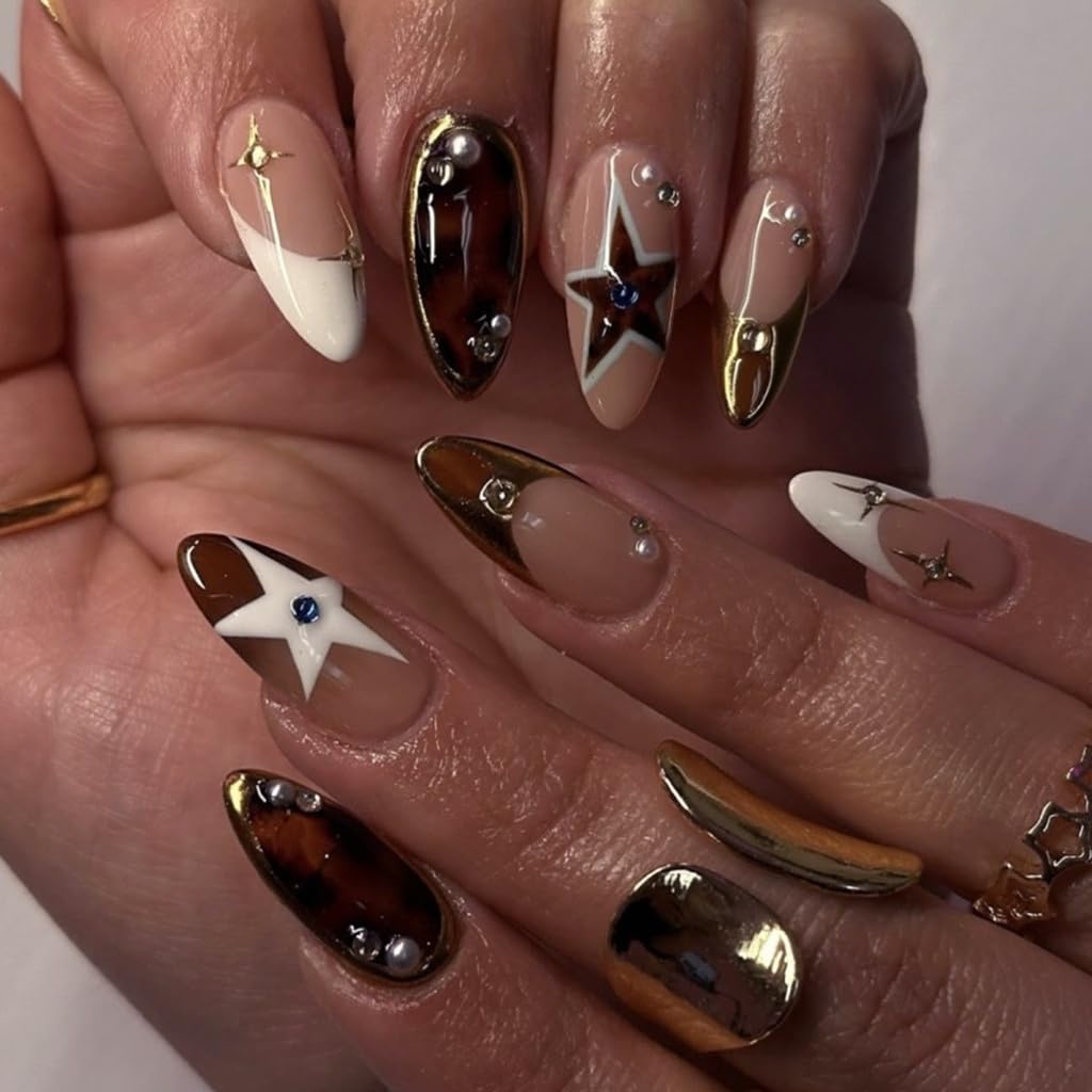 CTTHNBD Almond Press on Nails star design front view