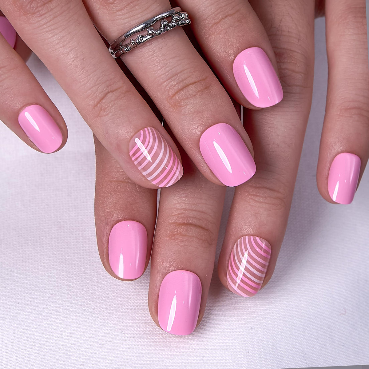 CurvLife Extra Short Press On Nails in Pink Ripple Pink front view