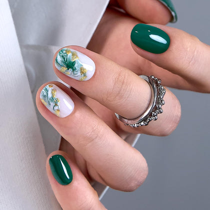 CurvLife Extra Short Press On Nails Jade Whisper Green front view