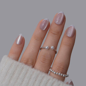 CurvLife Glazed Blush Cat Eye press on nails in packaging