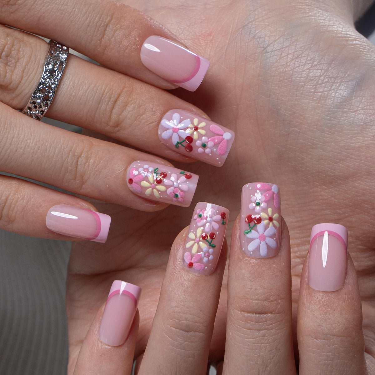 CurvLife Pink Meadow Press On Nails kit with glue and accessories