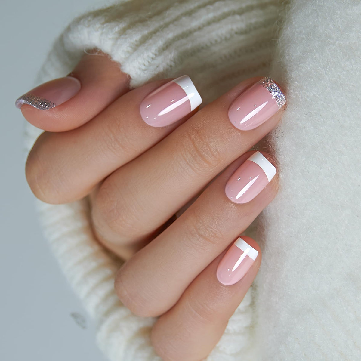 CurvLife press on nails in packaging with accessories