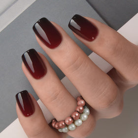 CurvLife Press on Nails Short Square Apricot Design with nail glue and accessories