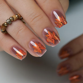 CurvLife press on nails showing various sizes and accessories