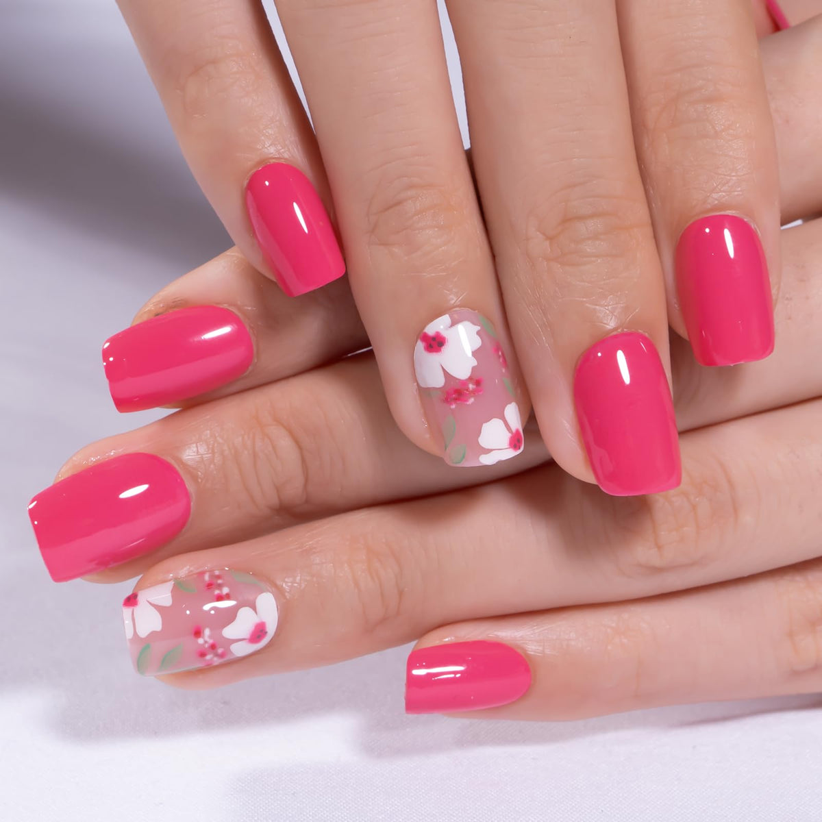 CurvLife press on nails with storage box and accessories