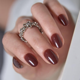 CurvLife Short Oval Press On Nails Cocoa Muse Cocoa Brown packaging