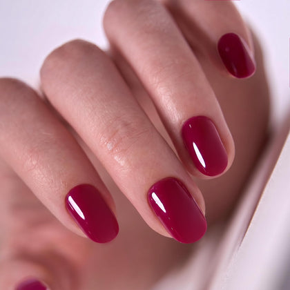 CurvLife Short Oval Press On Nails Merlot Muse Wine Red front view