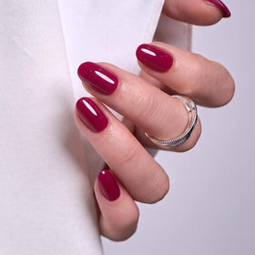 CurvLife Short Oval Press On Nails Merlot Muse Wine Red side view