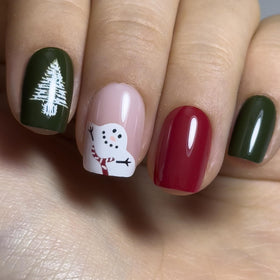 CurvLife Short Square Christmas Press On Nails side view showcasing the gel finish