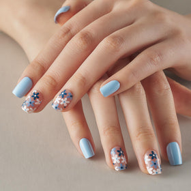CurvLife Short Square Floral Press On Nails Azure Bloom Blue close-up