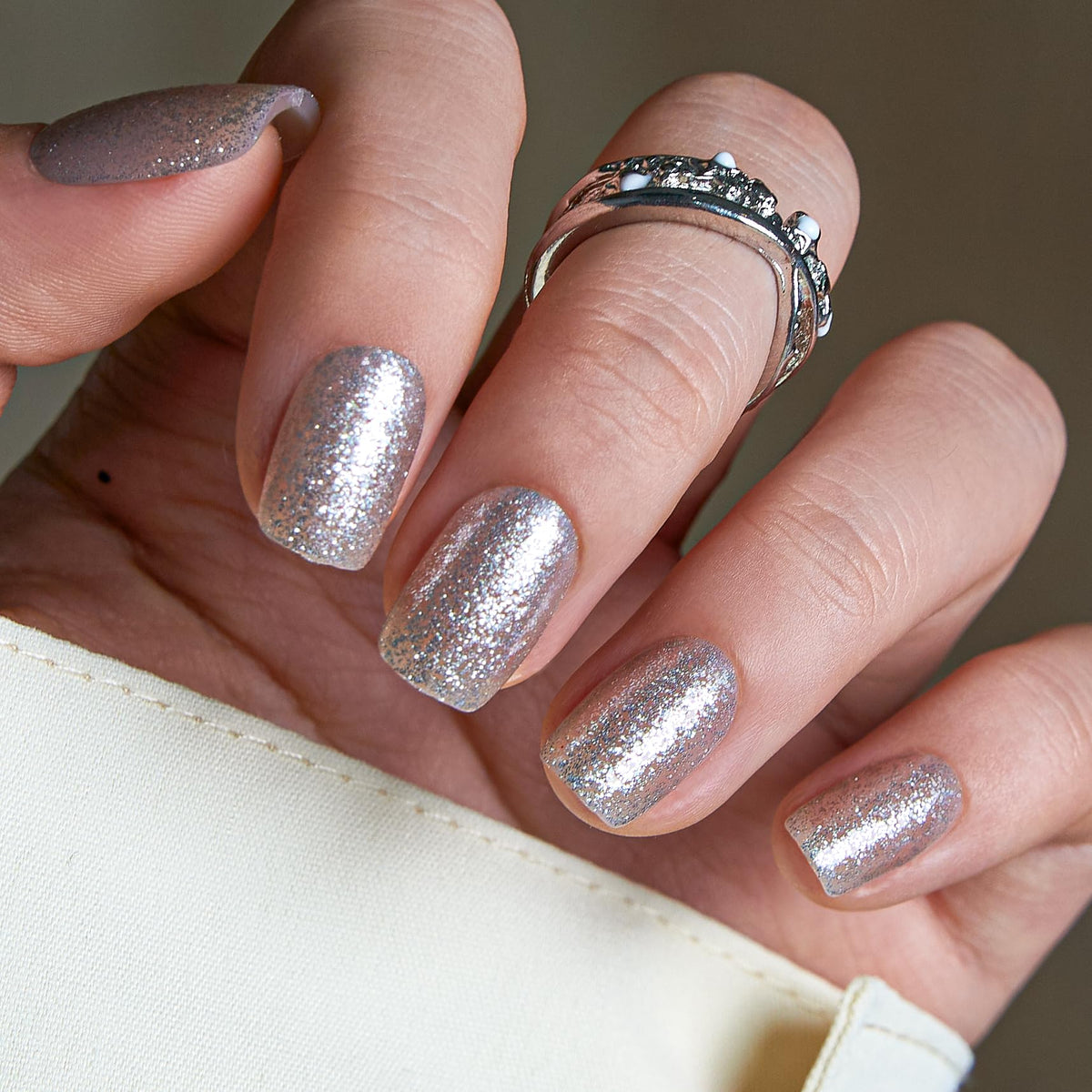 CurvLife Short Square Glitter Press On Nails Silver Spark front view