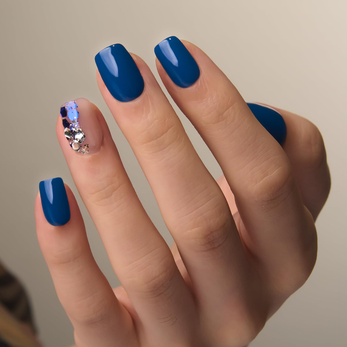 CurvLife Short Square Press On Nails Deep Blue double-sided nail file