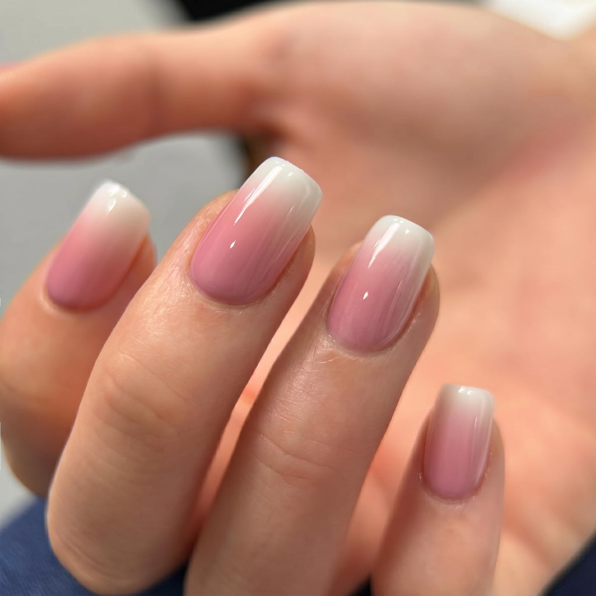 CurvLife Short Square Press On Nails showing different sizes and accessories