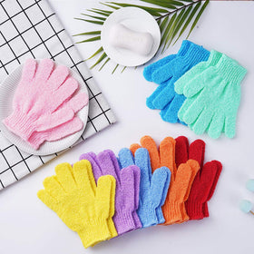 CVNDKN Exfoliating Shower Gloves showing elastic fit