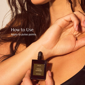 CYKLAR Perfume Oil Cedar in a lifestyle setting