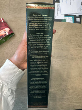 Dabur Amla Hair Oil 500ml close-up of bottle
