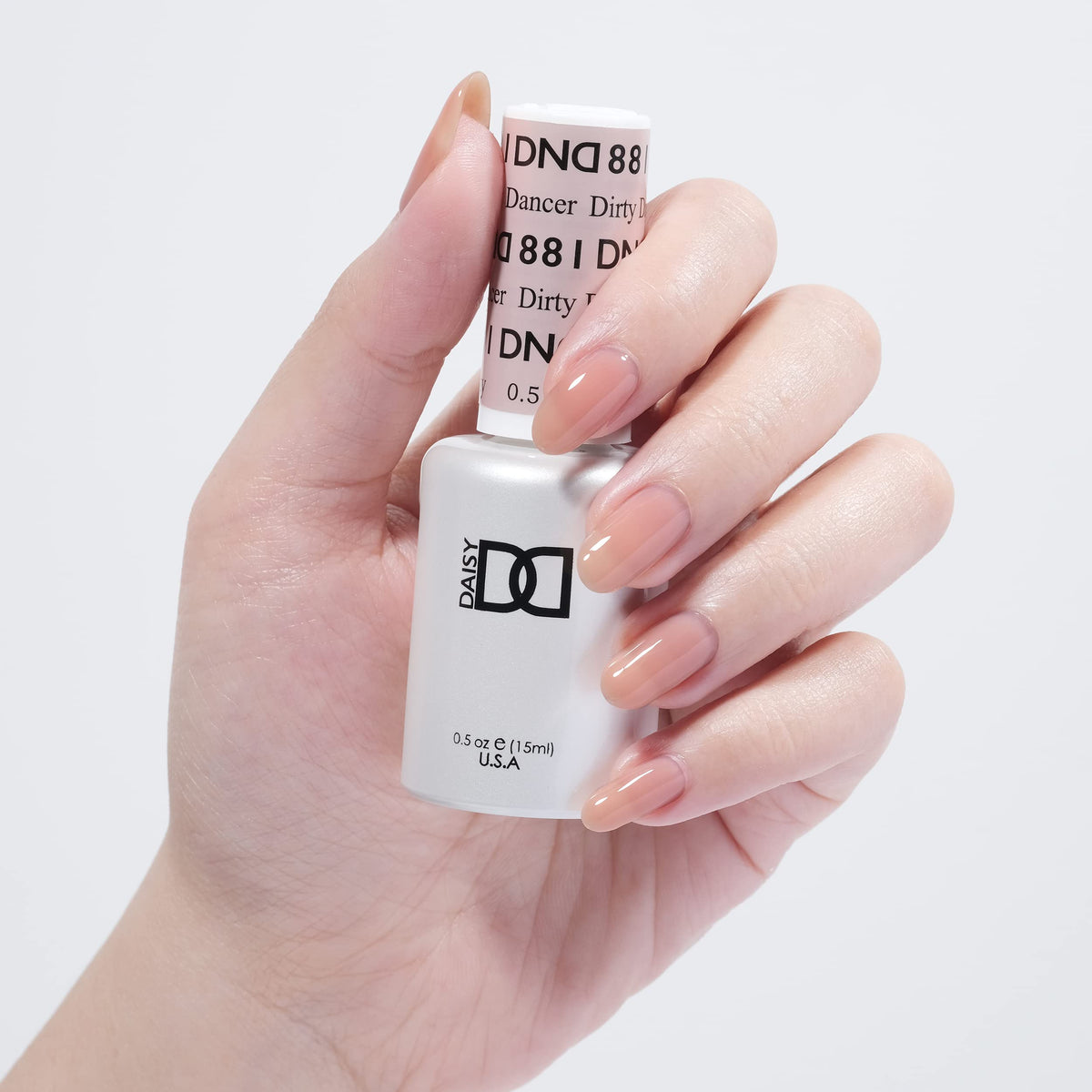 DAISY DND Gel Nail Polish 15ml bottle