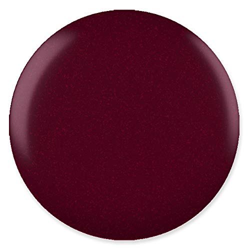 DAISY DND Gel Nail Polish Garnet Red bottle close-up