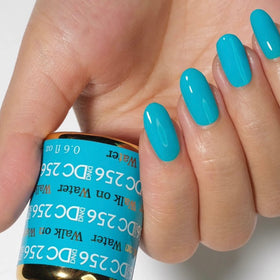 DAISY DND Gel Polish 256 Walk on Water bottle