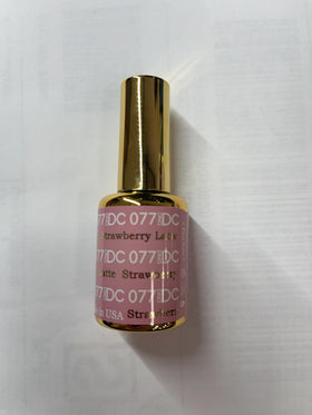 DAISY DND Gel Polish Set in lifestyle setting