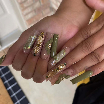 DANMANR Green Fake Acrylic Long Nails front view with rhinestones
