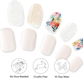 Dashing Diva gel nail strips in Wallflower Frenzy design