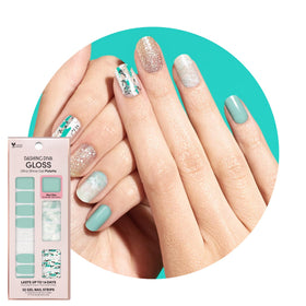 Dashing Diva Gloss Nail Strips Desert Quartz close-up of nail strips