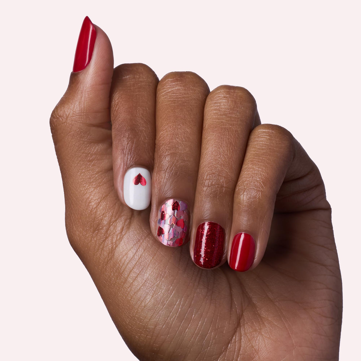 Dashing Diva Gloss Nail Strips Girl Crush packaging showcasing design