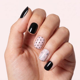 Dashing Diva Gloss Nail Strips Matchy Matchy black design close-up