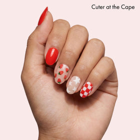 Dashing Diva nail strips glossy finish close-up