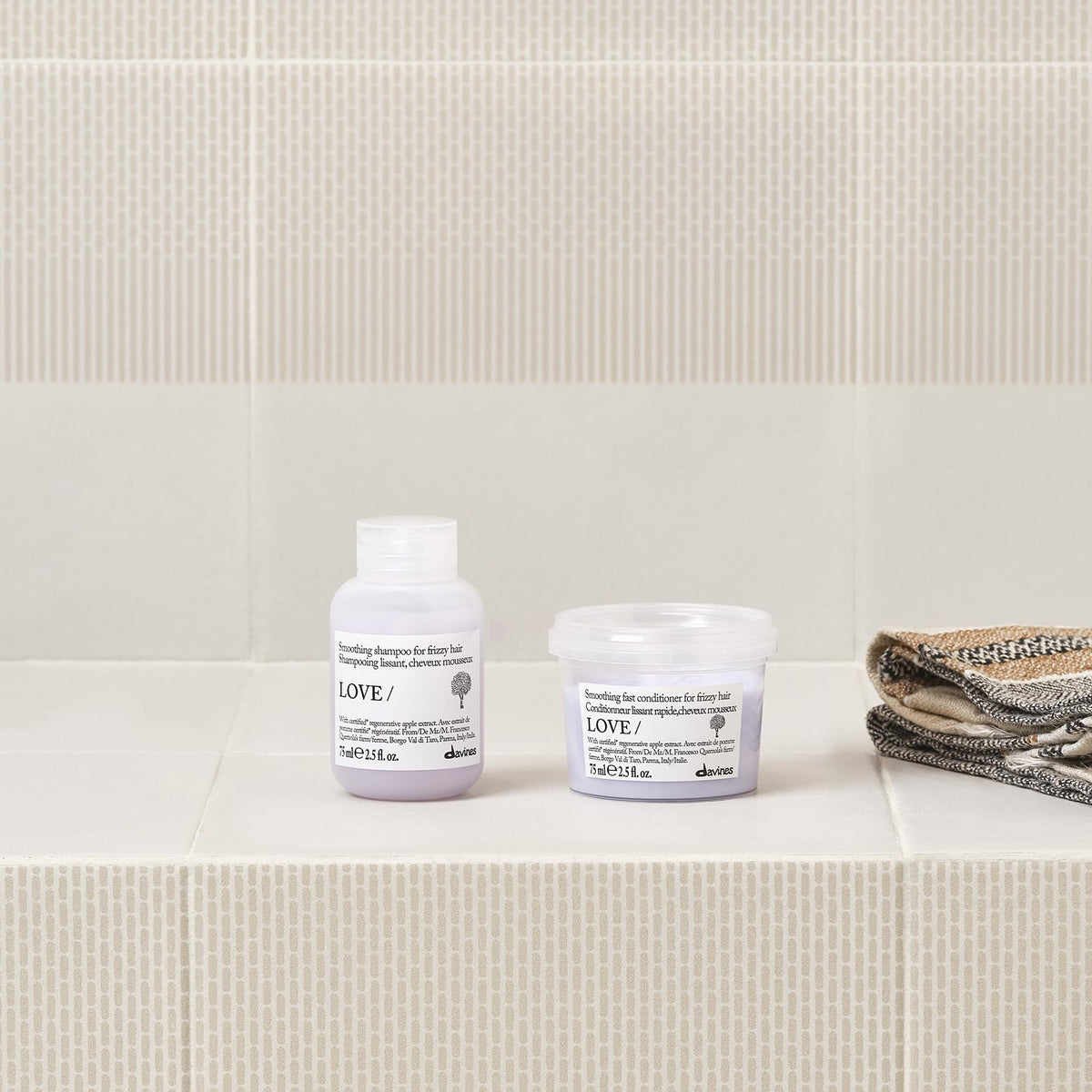Davines LOVE SMOOTHING conditioner bottle side view