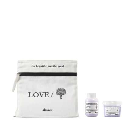 Davines LOVE SMOOTHING Discovery Kit front view with shampoo and conditioner