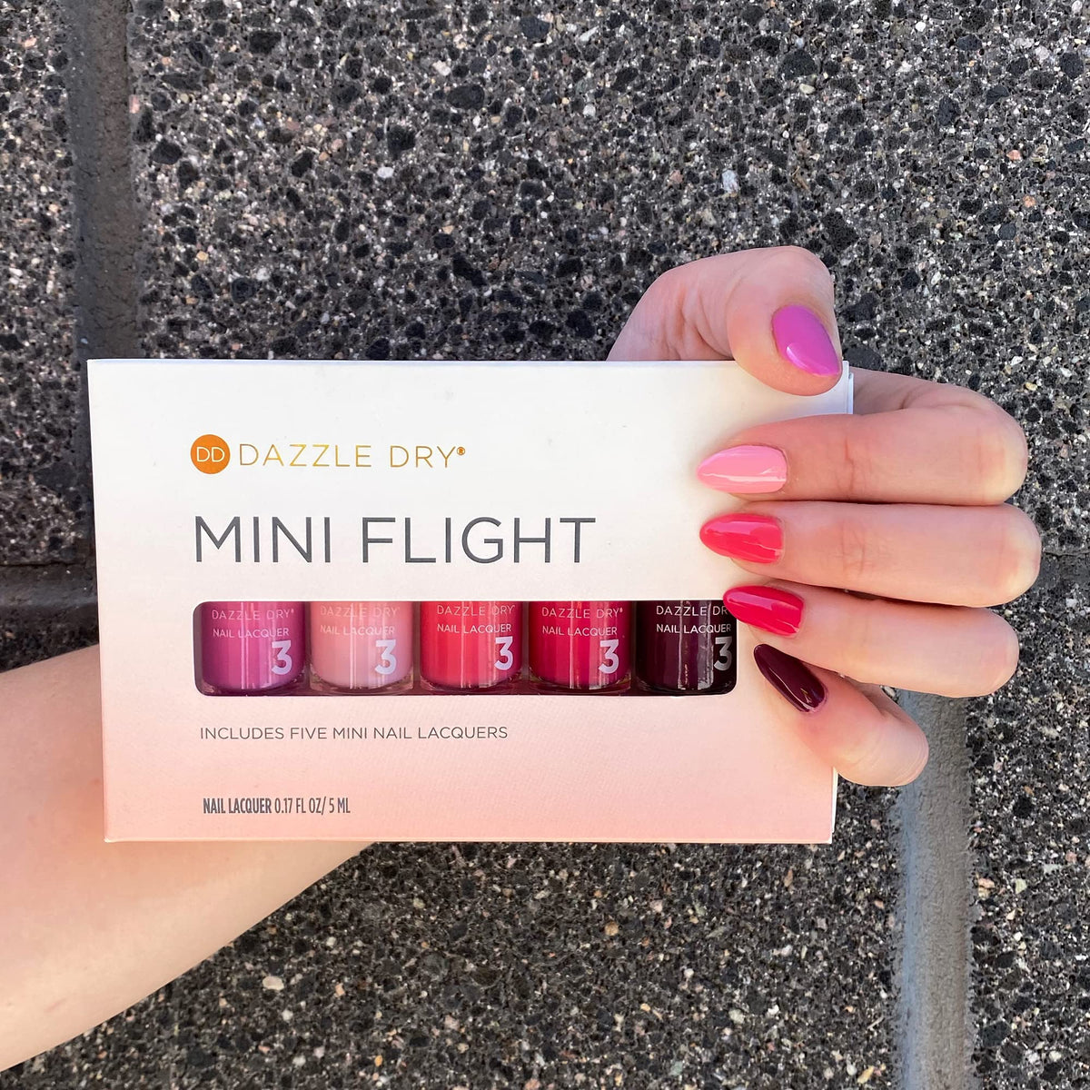 Dazzle Dry Mini Flight Coronado Yoga Mama lacquer close-up