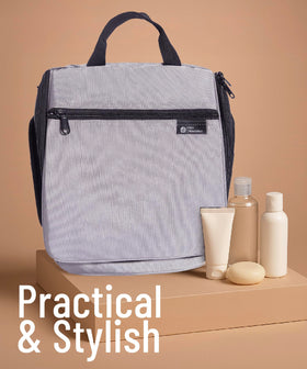 DD D&D Wanderlust Hanging Travel Toiletry Bag water-resistant nylon detail