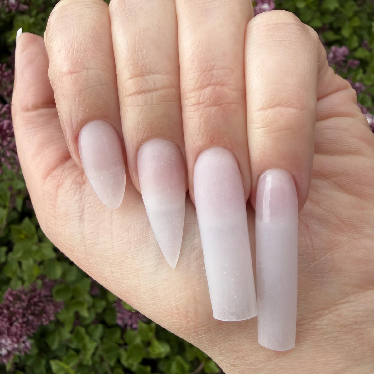 DeEnti Acrylic Nail Powder Natural Pink 2oz in use on nails