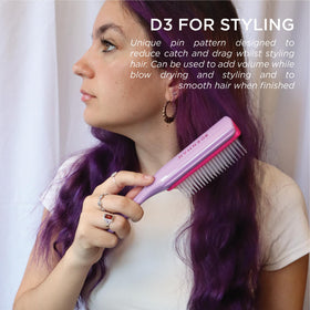 Denman Curly Hair Brush D3 in use on curly hair