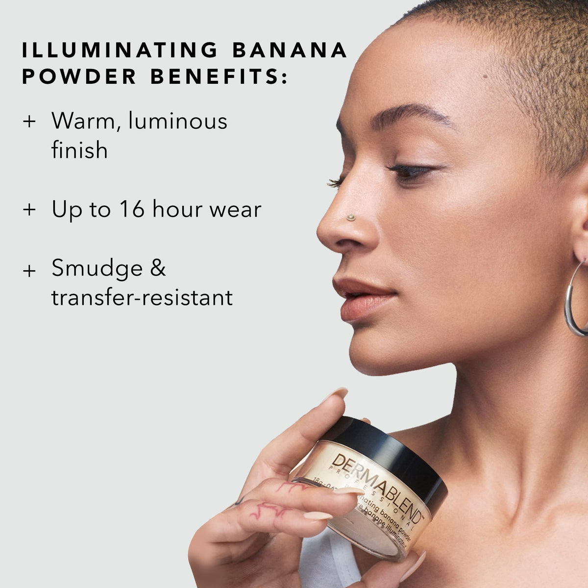 Dermablend Illuminating Banana Loose Setting Powder texture on hand