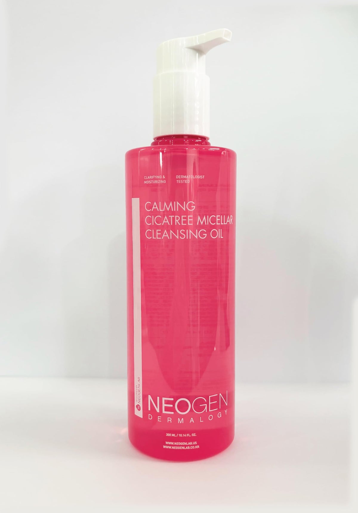DERMALOGY Cleansing Oil being applied to skin