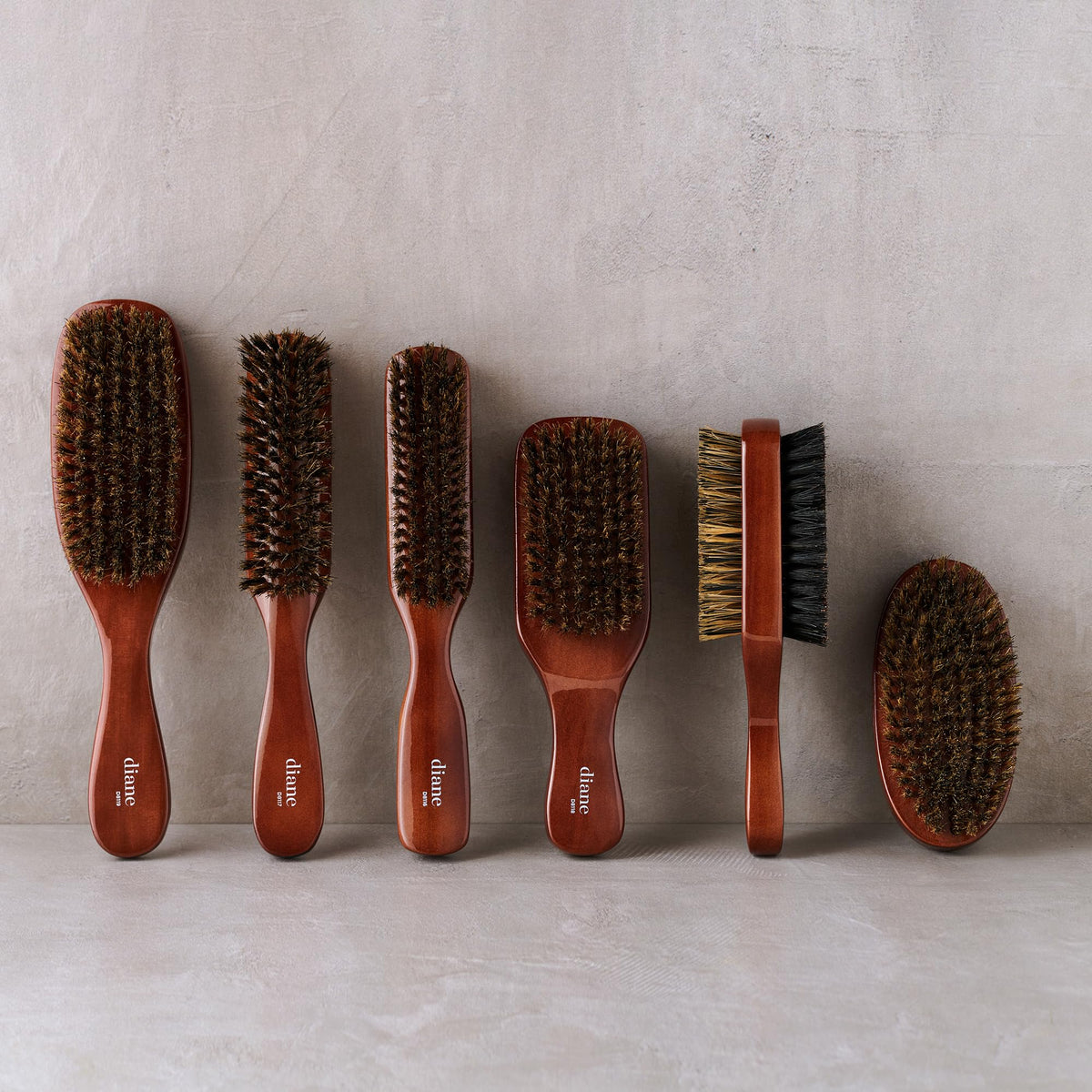 Diane Premium Boar Wave Brush close-up of wooden handle