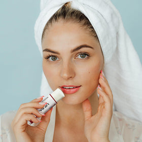 Dmsky Lip Balm with coconut oil and beeswax ingredients