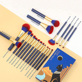 docolor Makeup Brush Set arranged in a cosmetic bag