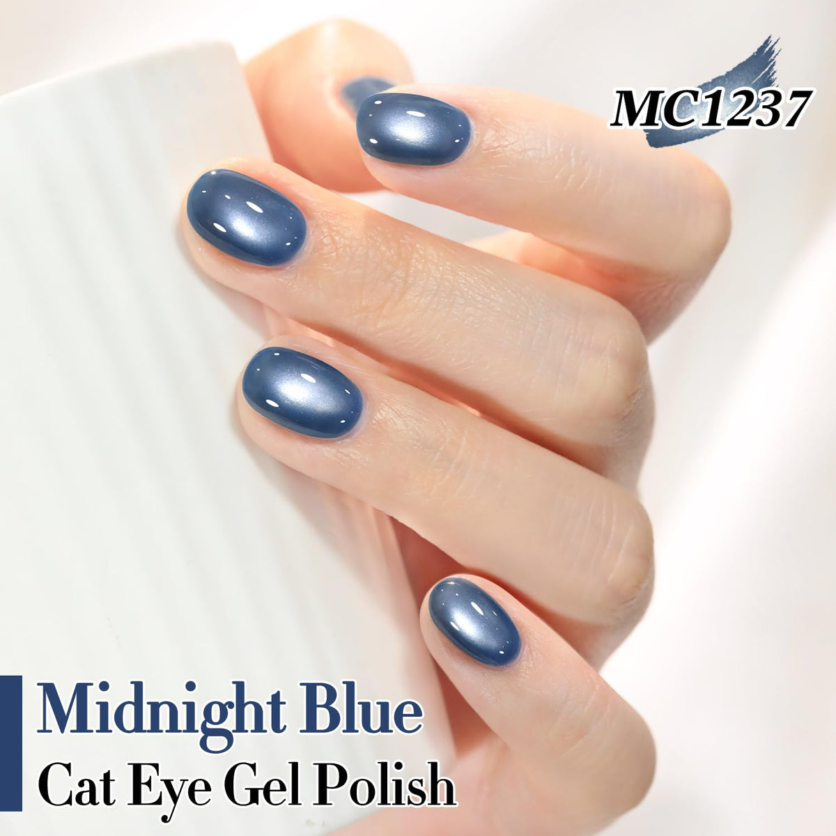 Double Rhythm Cat Eye Gel Nail Polish 15ml Sky Blue bottle with cap
