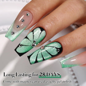 Double Rhythm Cat Eye Gel Polish 15ml Spring Green applied on nails