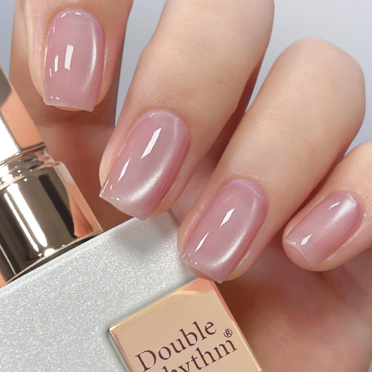 Double Rhythm Cat Eye Gel Polish in a nail art setup