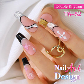 Double Rhythm Gel Liner Polish Set in a beauty salon